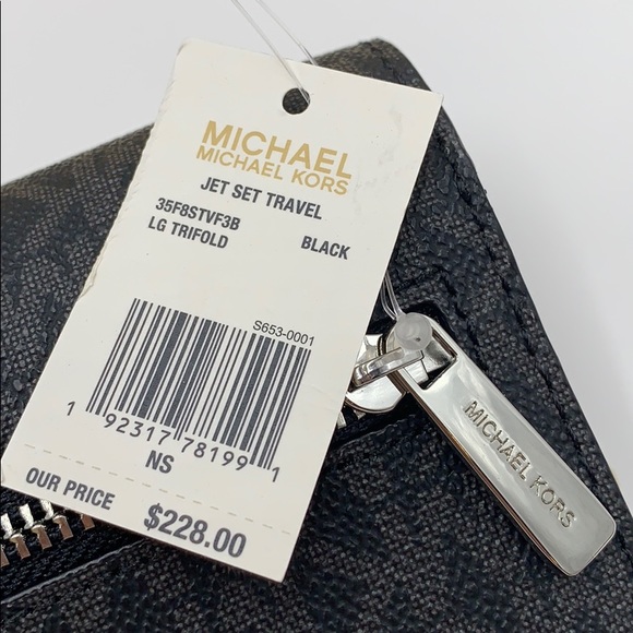 MICHAEL KORS JET SET TRAVEL LG TRIFOLD BLACK - Picture 6 of 16